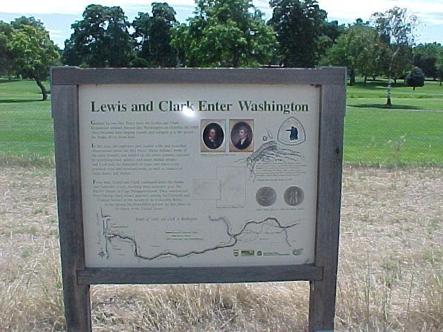 Lewis and Clark enter Washington marker